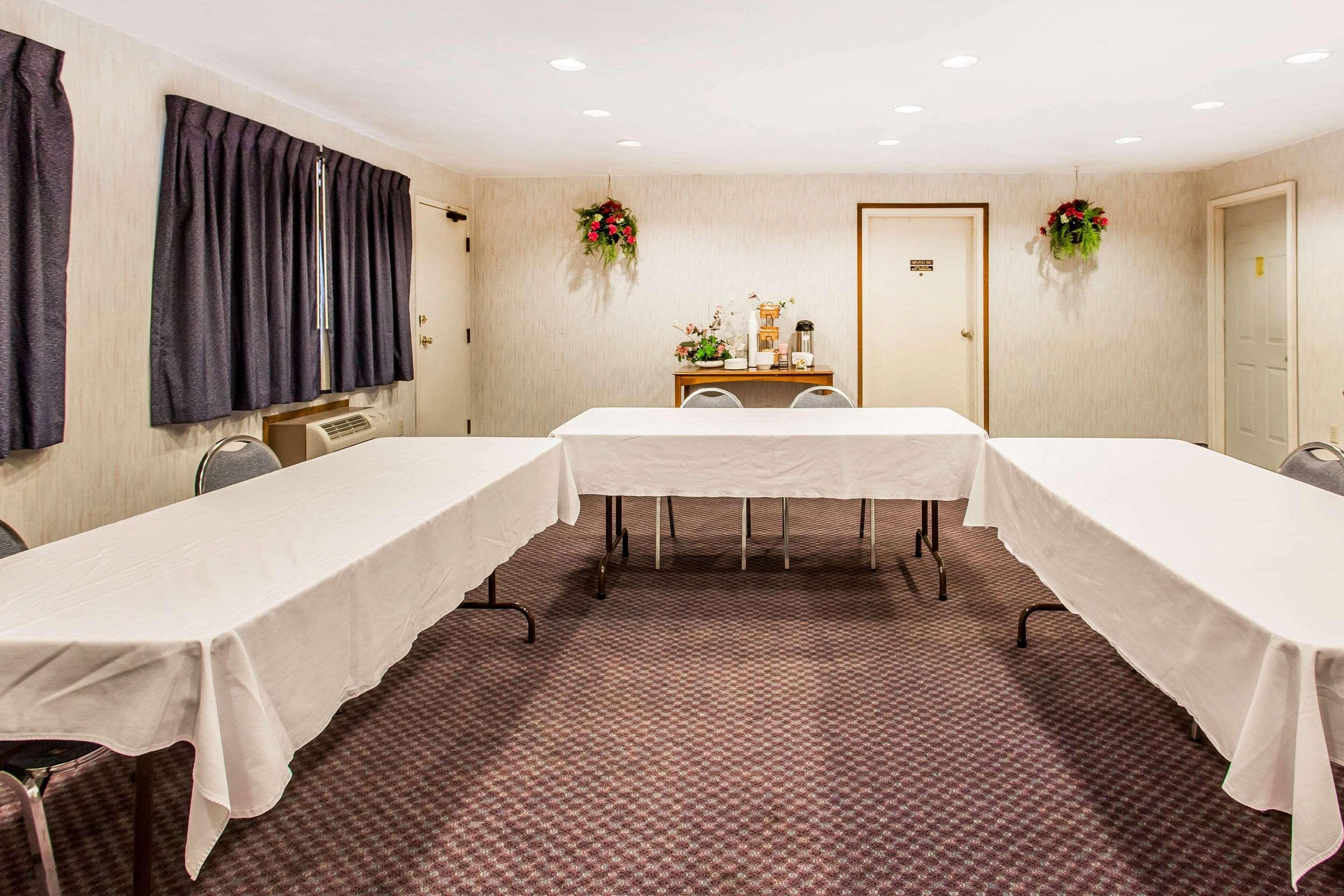 Econolodge Everett Εξωτερικό φωτογραφία